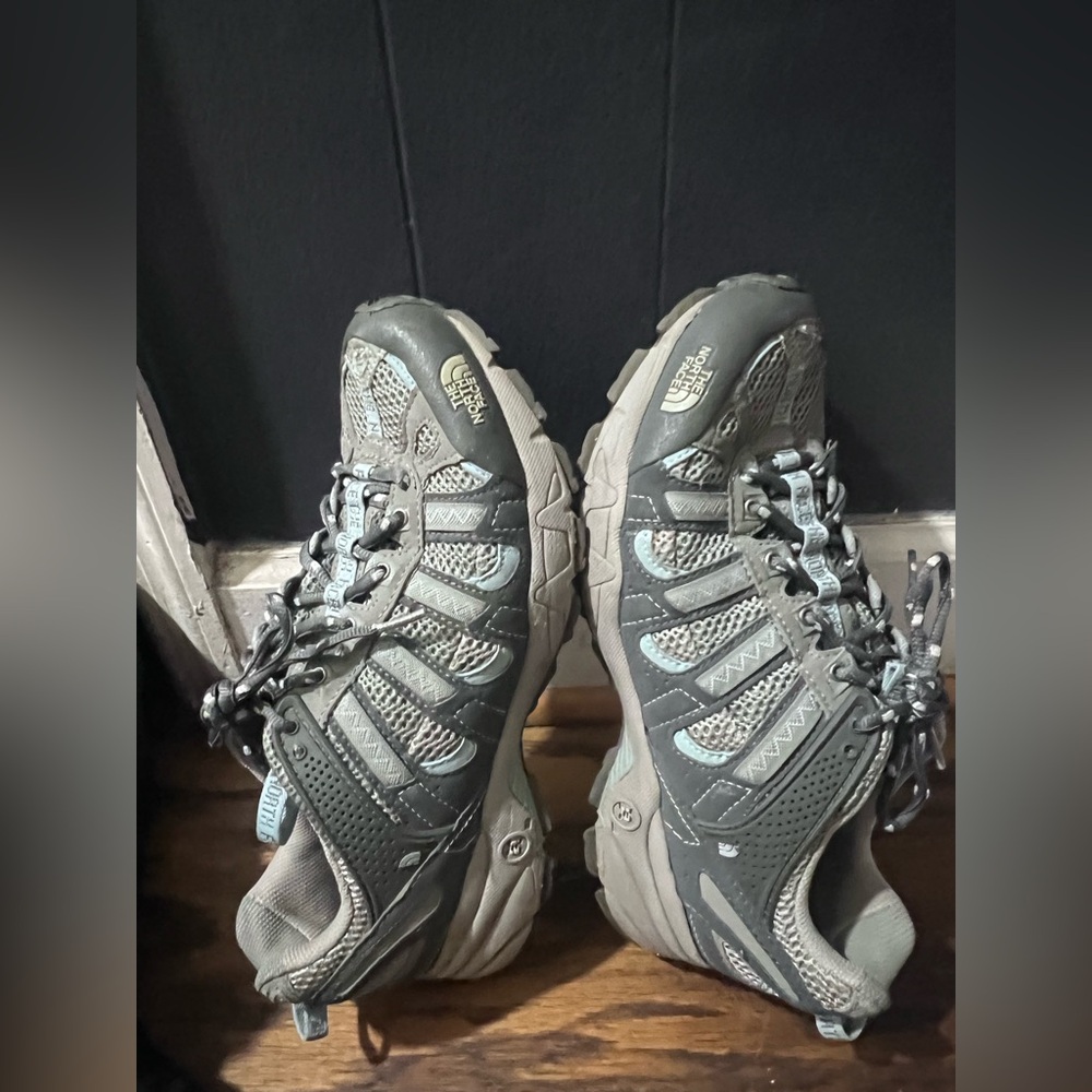 The North Face Gray Athletic Shoes View 3